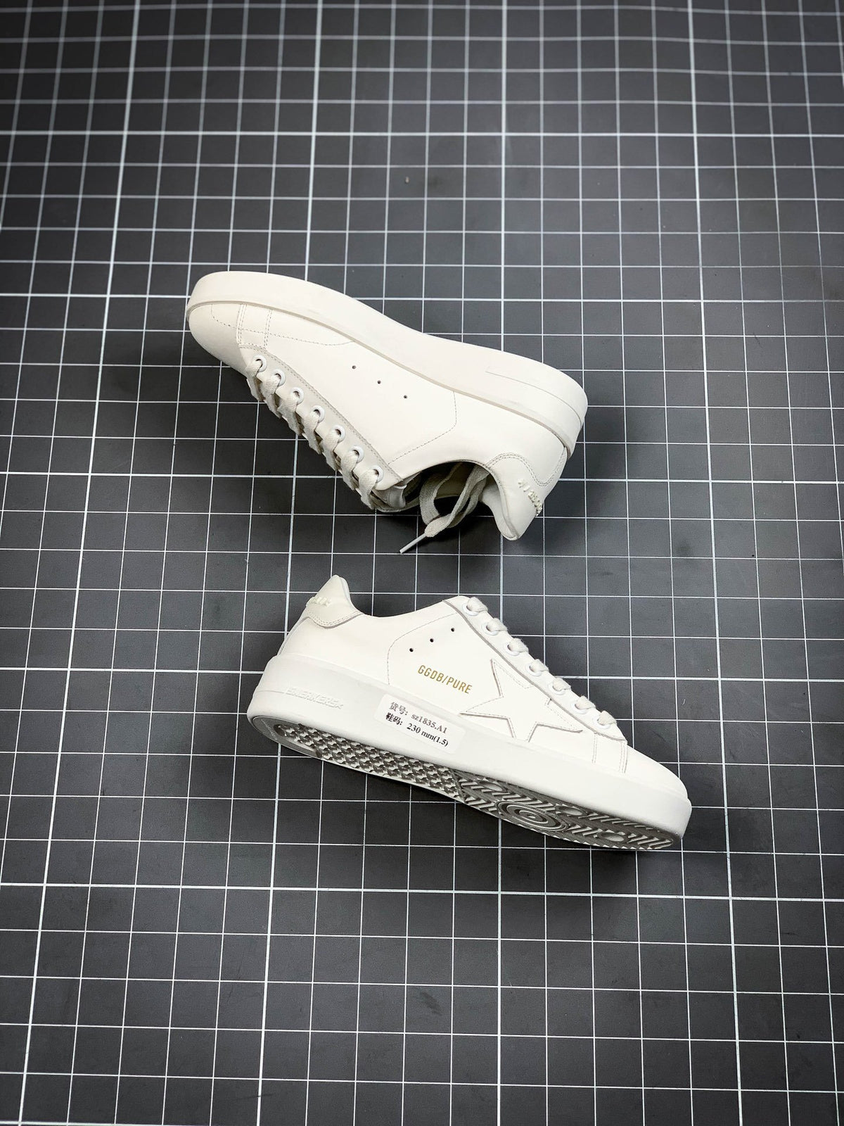 Golden Goose Super Star White