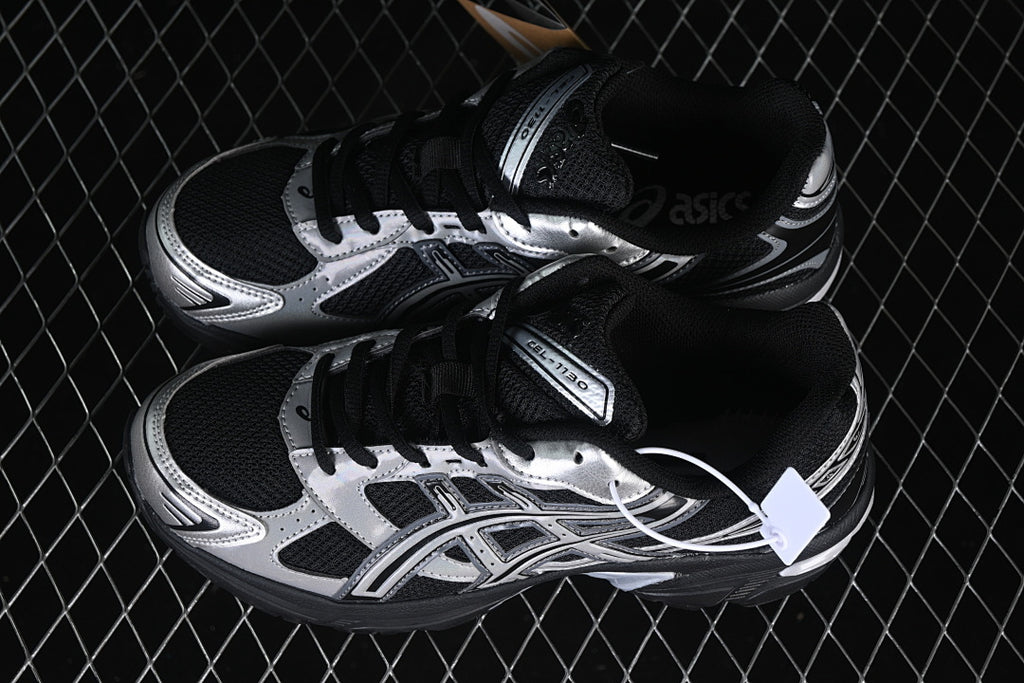 Asics 1130 White Silver