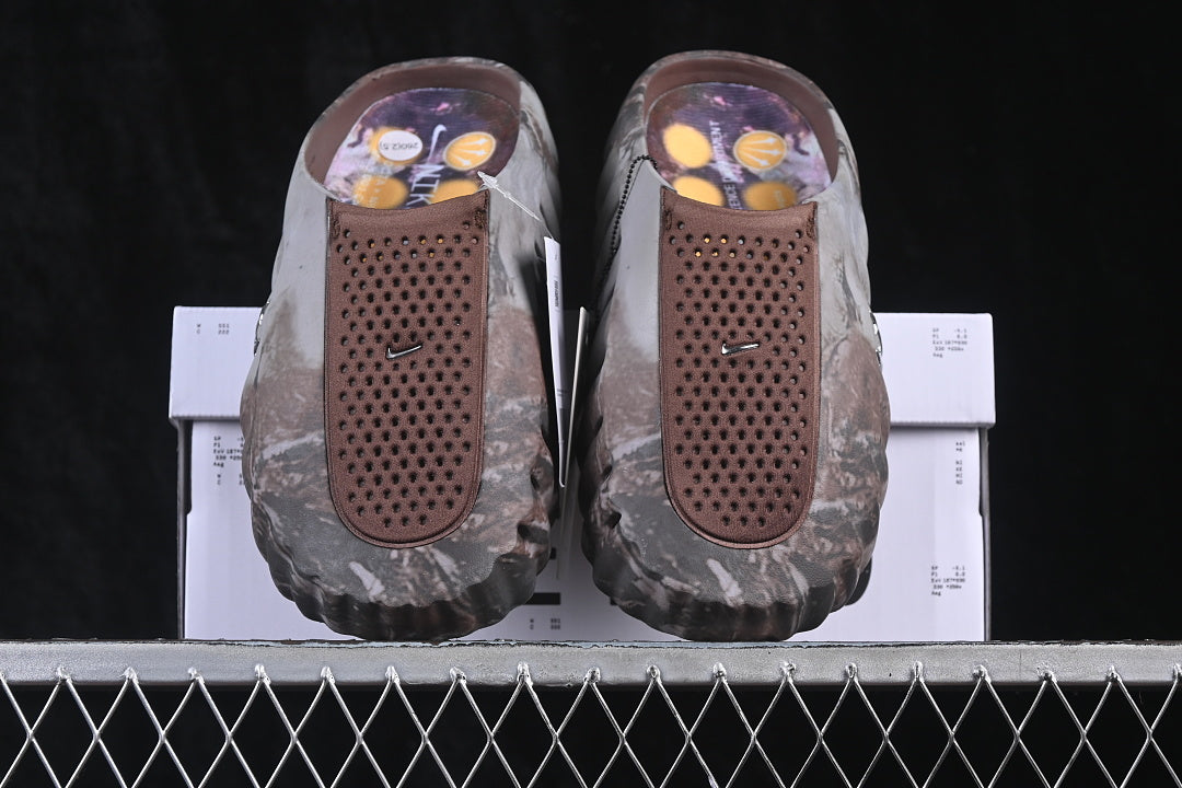 Nike ReactX Recovery Mule - Brown And White