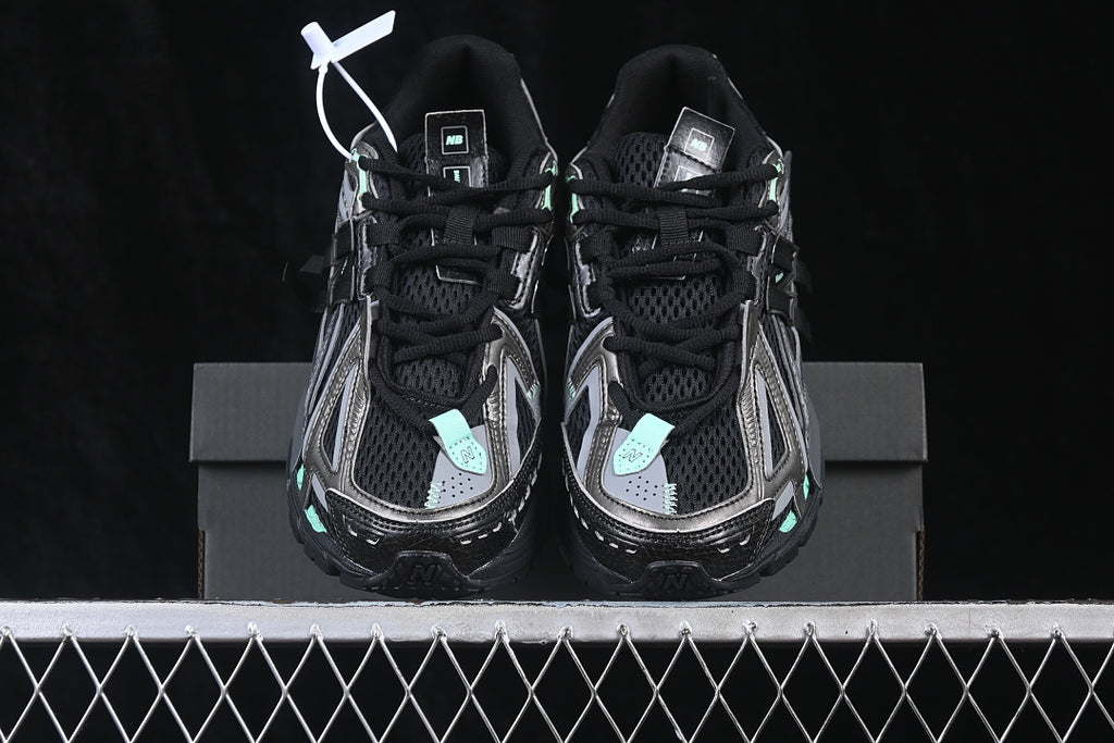 Gel 1906A - Black/Blue